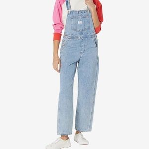 Levi’s Premium Vintage Overalls Women’s size Medium 10-12